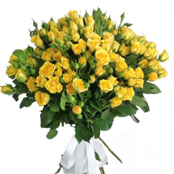 Букет из 27 желтых кустовых роз